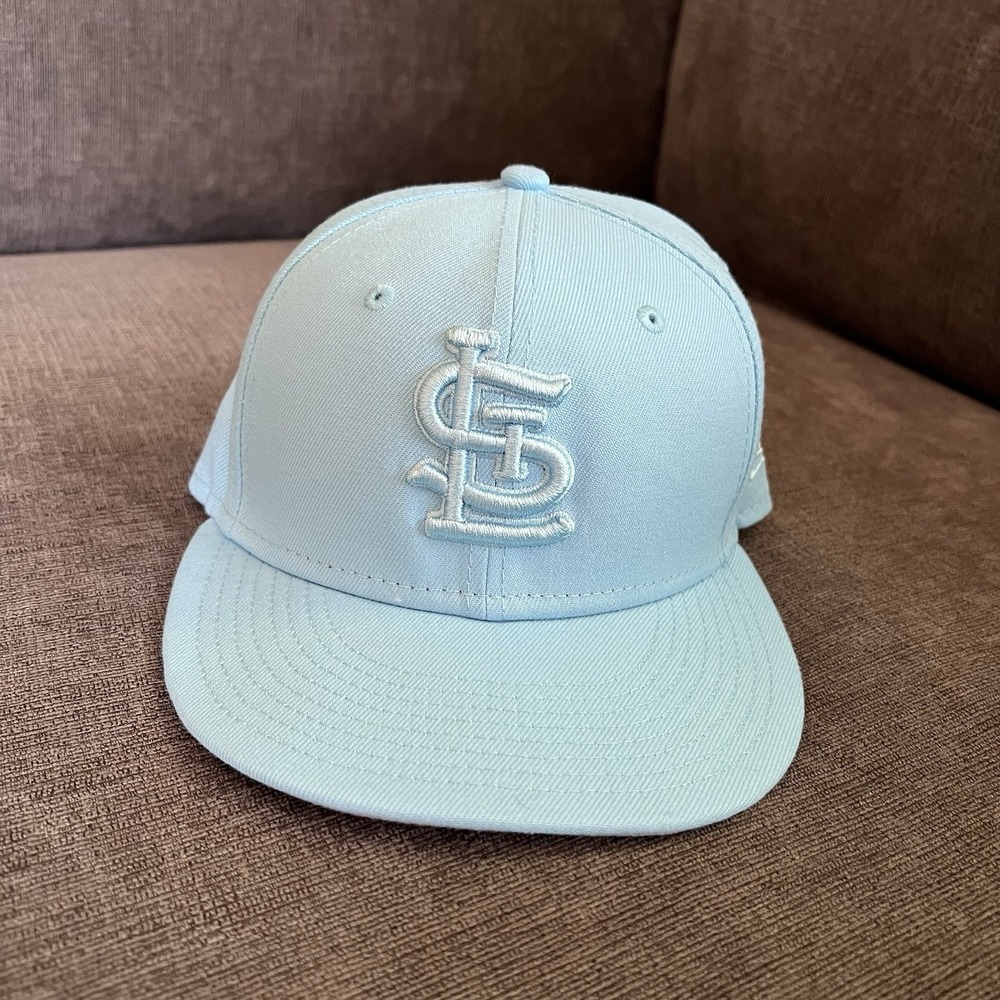 MLB ST. Louis Cardinals New Era 59FIFTY Fitted Hat 7 in Light Blue